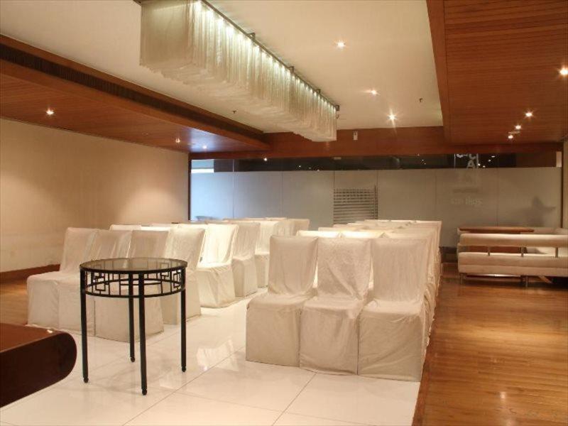 เดอะ บีตเทิ้ลโฮเต็ล Hotel มุมไบ ภายนอก รูปภาพ