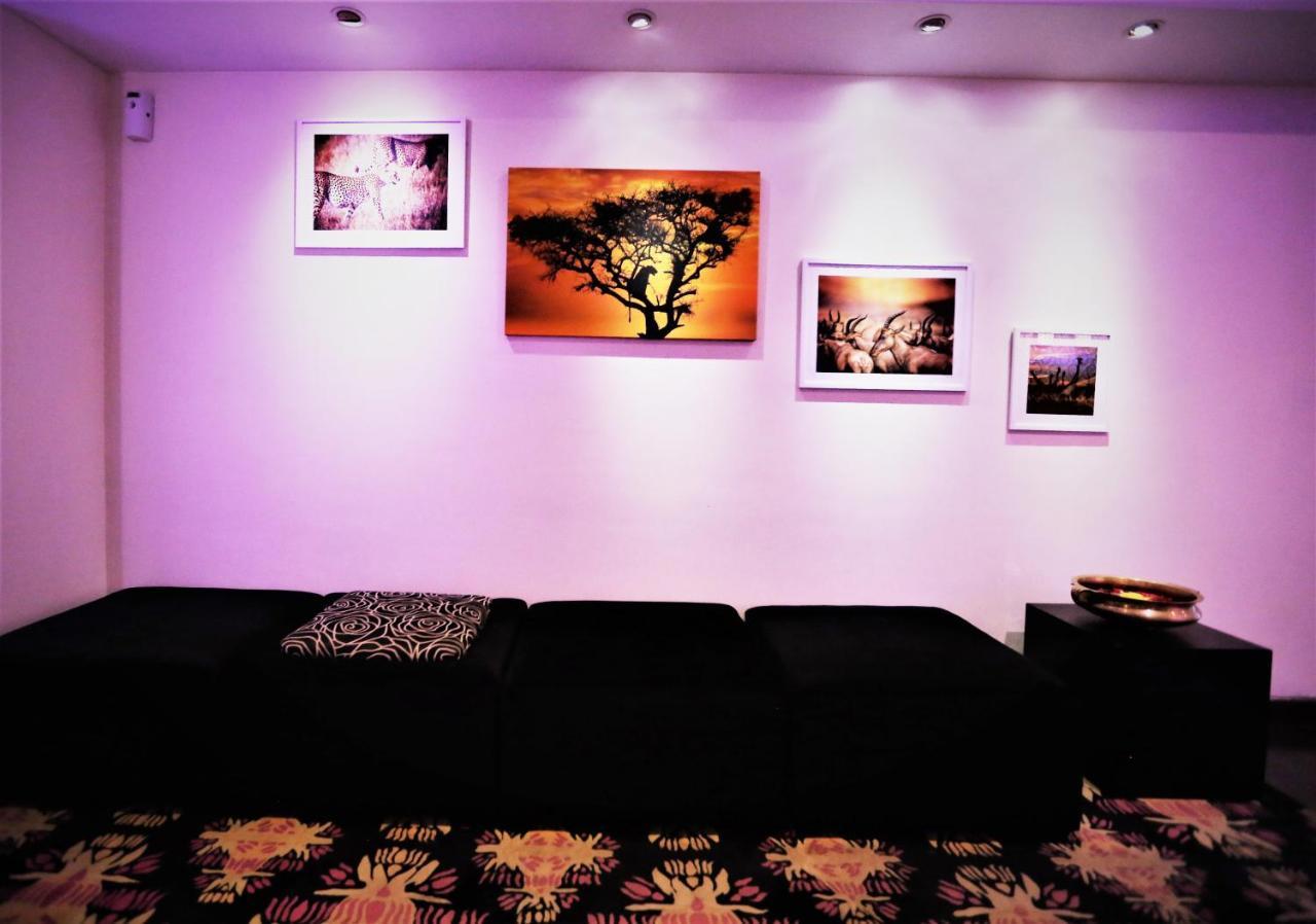 เดอะ บีตเทิ้ลโฮเต็ล Hotel มุมไบ ภายนอก รูปภาพ