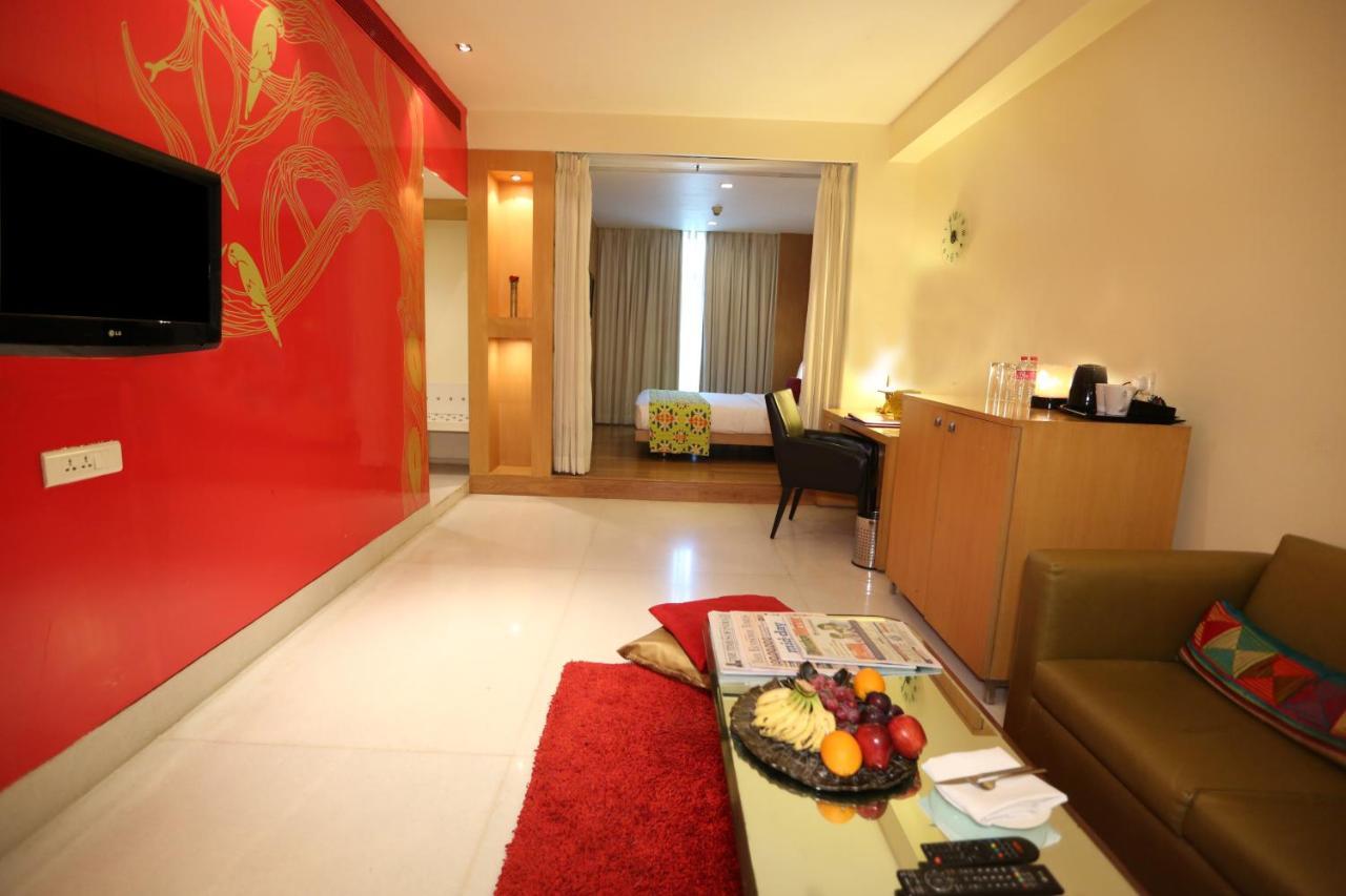 เดอะ บีตเทิ้ลโฮเต็ล Hotel มุมไบ ภายนอก รูปภาพ