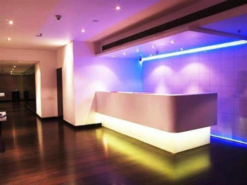 เดอะ บีตเทิ้ลโฮเต็ล Hotel มุมไบ ภายนอก รูปภาพ